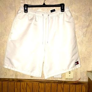 4/$10🌻🌻White Tommy Hilfiger swim shorts